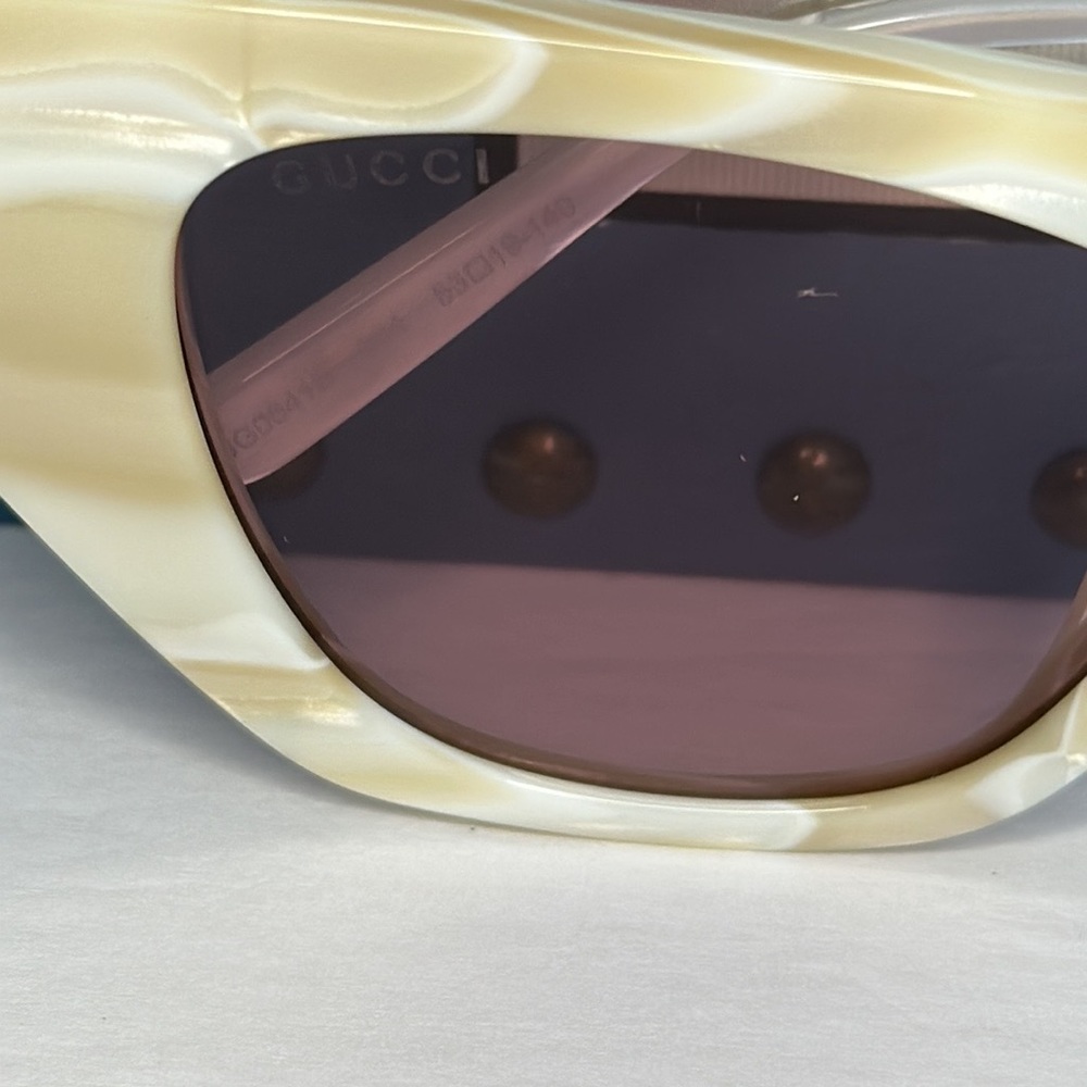 New -Gucci Silver ivory Crystal Cat Eye RunwayGg0641 Su… - Picture 10 of 15